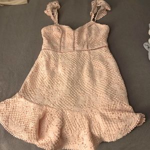 NEW SELFIE LESLIE Hali Frill Strap Crochet Lace Dress Baby Pink Large